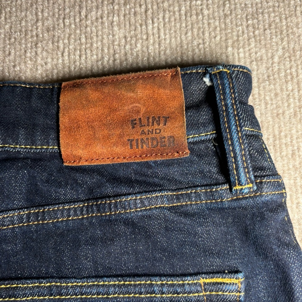Flint & Tinder Slim Fit Dark Wash Denim Jeans Men’s 31x32 - Picture 13 of 16